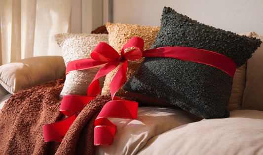 Dicas de decoração natalina para transformar sua casa com elegância e afeto - Clocasa | Além do Conforto