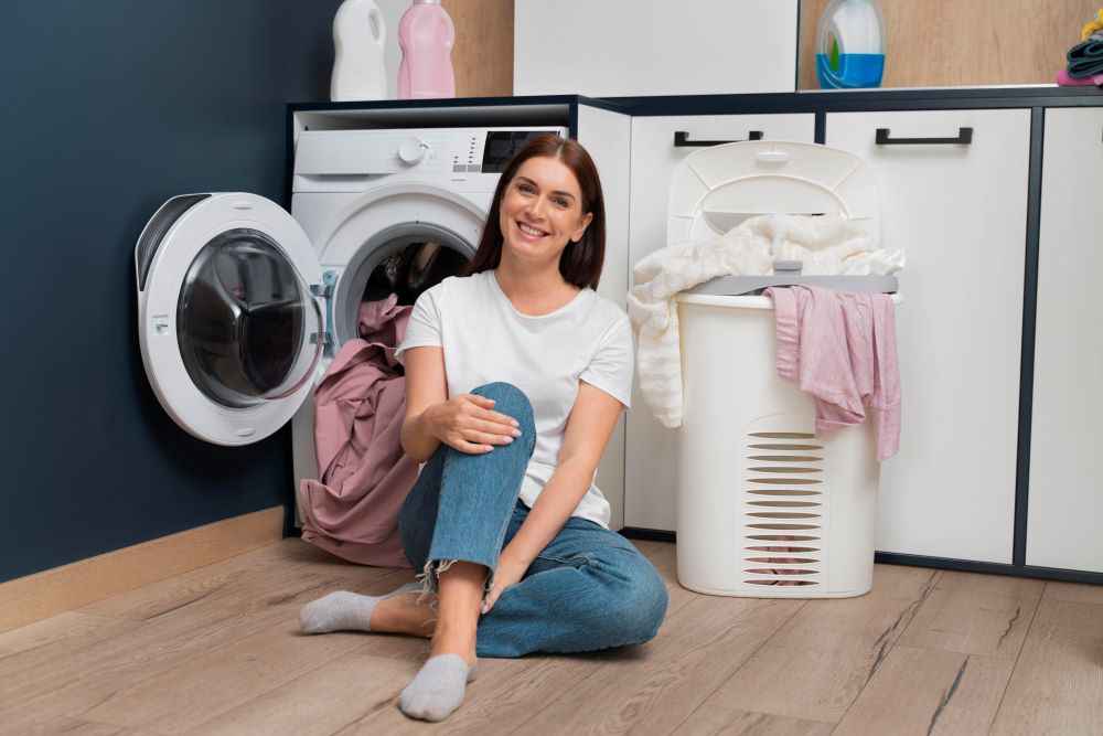 Inspirações de Lavanderias Pequenas, Elegantes e Funcionais - Clocasa | Além do Conforto