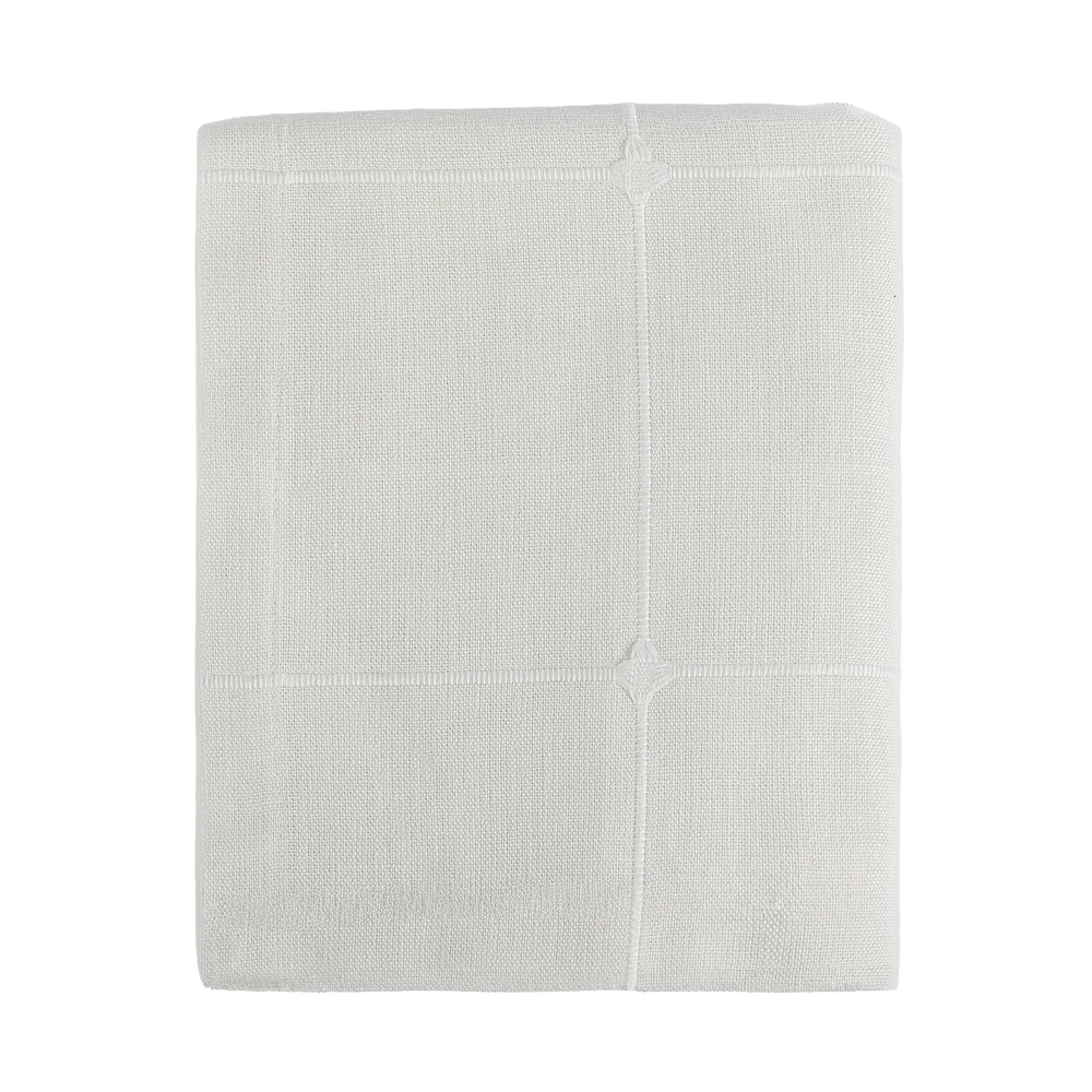 Toalha de Mesa com Bordado Xadrez Branco 150X250
