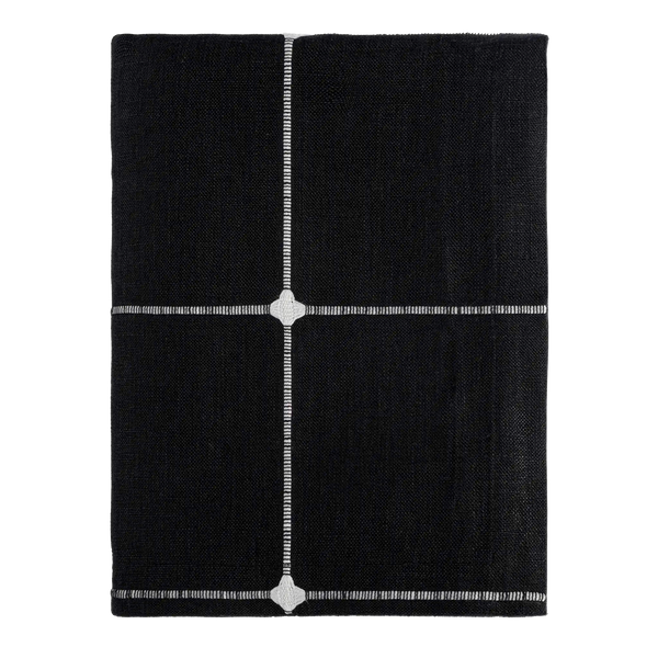 Toalha de Mesa com Bordado Xadrez Preto 140X180