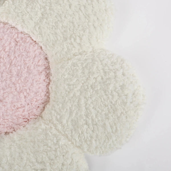 Almofada Flor Branco com Rosa 50x50 - Clocasa | Além do Conforto