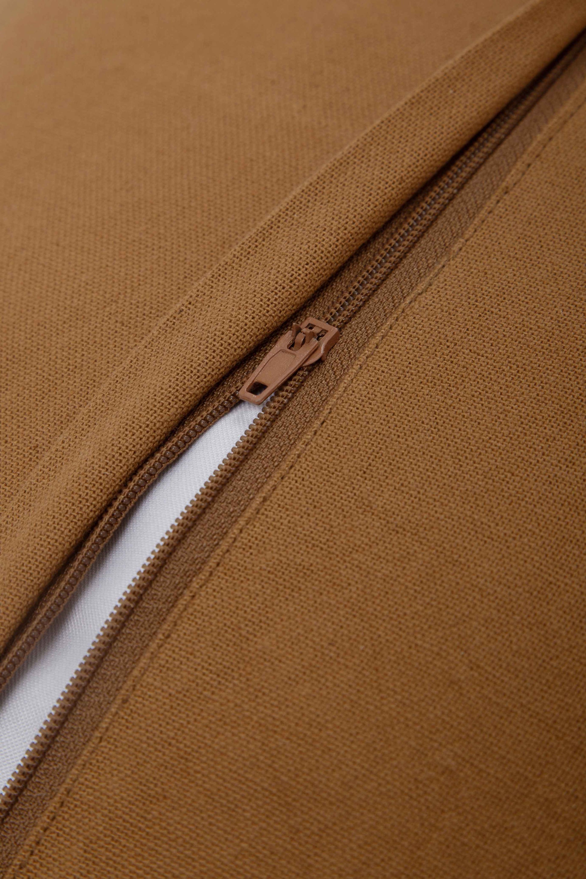 Capa de Almofada em Jacquard Estonado Terracota 45x45