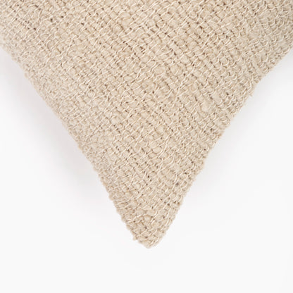 Capa de Almofada com Textura Bouclé Natural 45x45 - Clocasa | Além do Conforto