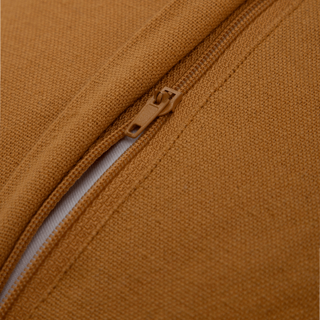 Capa de Almofada em Jacquard Estonado Mostarda 45x45 - Clocasa | Além do Conforto