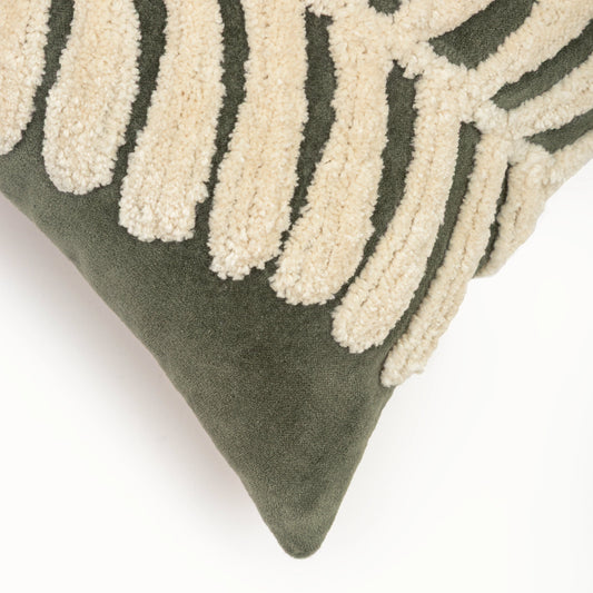 Capa de Almofada em Veludo Bordado Folhagem 30X50 Verde - Clocasa | Além do Conforto