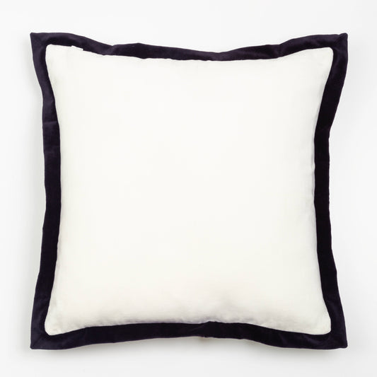 Capa de Almofada em Veludo de Algodão Branco/Preto 50X50 - Clocasa | Além do Conforto