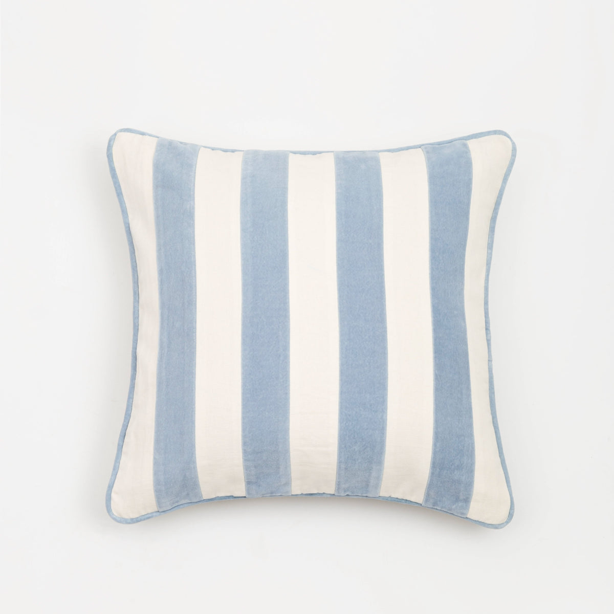 Capa de Almofada Listrada Azul 45X45 - Clocasa | Além do Conforto