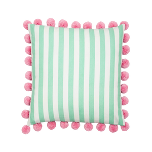 Capa de almofada decorativa no tamanho 50x50 cm na cor rosa confeccionada em algodão macio e aconchegante com fechamento em zíper invisível, traz um equilíbrio visual aconchegante que harmoniza facilmente com diferentes estilos de decoração.