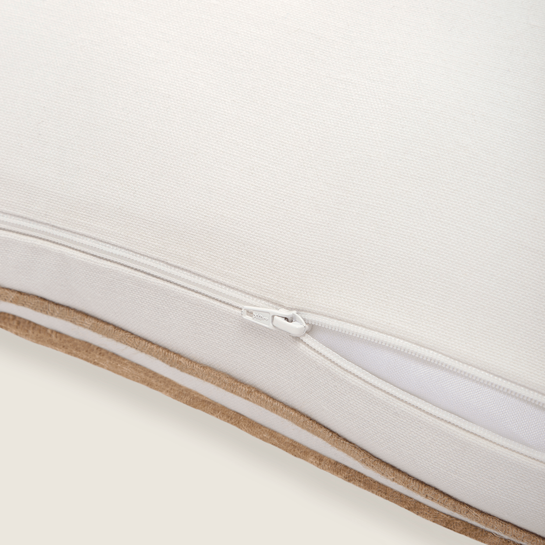 Capa de Almofada Retangular com Bordado em Juta 40x60 - Clocasa | Além do Conforto
