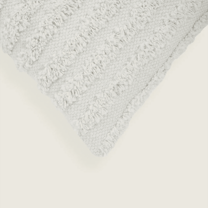 Capa de Almofada Retangular com Listras Tufting 35x75 - Clocasa | Além do Conforto