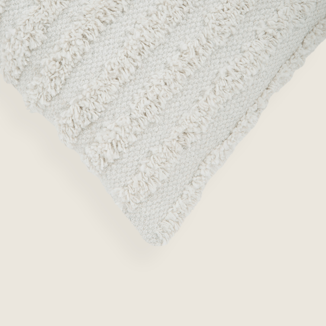 Capa de Almofada Retangular com Listras Tufting 35x75 - Clocasa | Além do Conforto