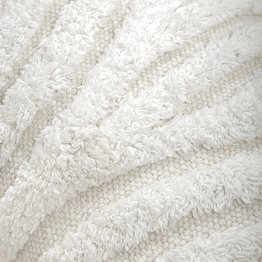 Capa de Almofada Retangular Oversized Tufting 30x115 - Clocasa | Além do Conforto
