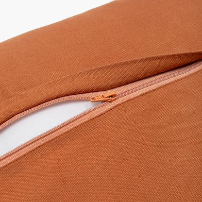 Capa de Almofada Terracota com Bordado de Palmeira 50X50 - Clocasa | Além do Conforto