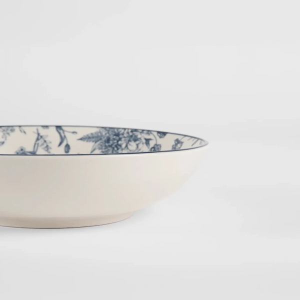 Conjunto de jantar individual na cor azul confeccionado em cerâmica resistente com acabamento esmaltado de alta durabilidade com superfície lisa e uniforme que facilita a limpeza, uma escolha estratégica para decorar a mesa com harmonia e surpreender seus convidados.