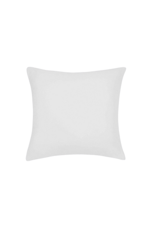 Enchimento para almofada no tamanho 50x50 cm com fibra siliconada macia de alta resiliência que garante excelente sustentação anatômica, essencial para dar volume e manter a estrutura perfeita de suas capas decorativas preferidas.