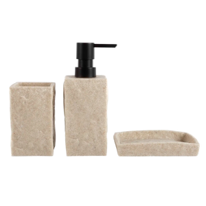 Kit de banheiro decorativo na cor cinza confeccionado em aço inox cromado de alta resistência à umidade com dosador prático que evita desperdícios, peça indispensável que une o design moderno à praticidade necessária para o dia a dia.