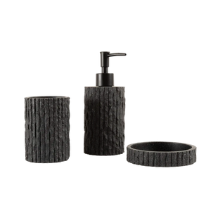 Kit de banheiro decorativo na cor preta confeccionado em aço inox cromado de alta resistência à umidade com dosador prático que evita desperdícios, ideal para organizar a bancada do lavabo com elegância, higiene e sofisticação.