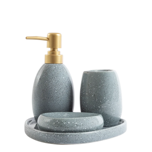 Kit de banheiro decorativo na cor azul produzido em cerâmica refinada com superfície esmaltada e fácil higienização com dosador prático que evita desperdícios, ideal para organizar a bancada do lavabo com elegância, higiene e sofisticação.