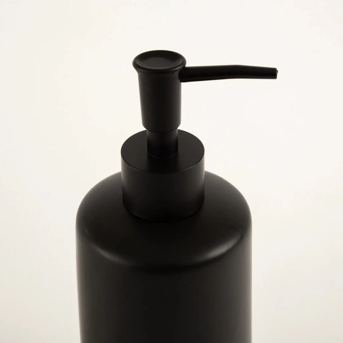 Kit Banheiro Sabão e Creme Preto - Clocasa | Além do Conforto