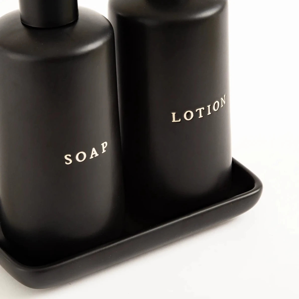 Kit Banheiro Sabão e Creme Preto - Clocasa | Além do Conforto