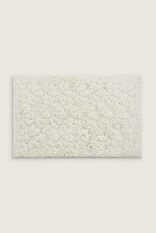 Tapete de Algodão Soft com Flores em Alto Relevo Creme 50x80
