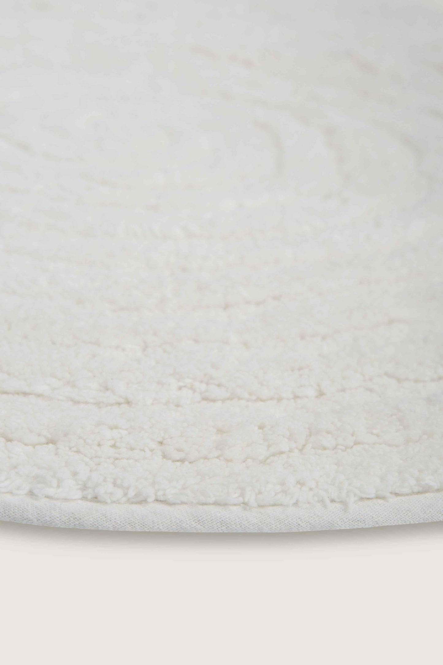 Tapete de Algodão Soft com Ondas em Espiral Orgânico 50x80
