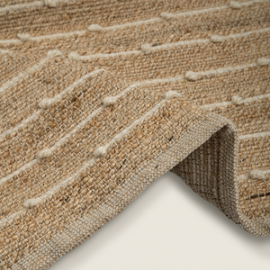 Tapete com Listras Finas em Tom Natural de Lã em Juta 60x90 - Clocasa | Além do Conforto