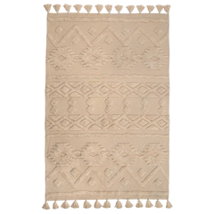 Tapete de algodão decorativo na cor natural confeccionado em puro algodão com texturas e relevos em técnica tufting com costuras e acabamentos reforçados nas bordas, perfeito para delimitar espaços com muito charme e proporcionar conforto térmico ao caminhar.