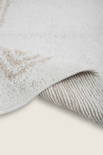 Tapete de Algodão com Borda Listrada em Tom Natural 50x80 - Clocasa | Além do Conforto