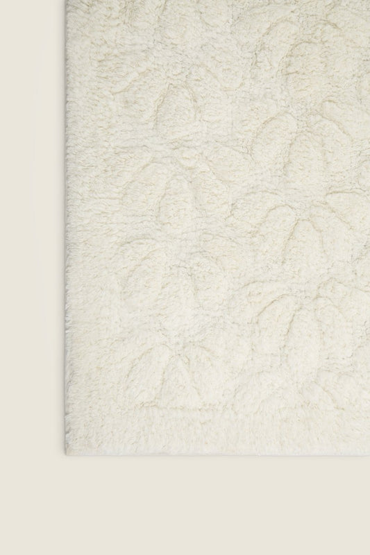 Tapete de Algodão Soft com Flores em Alto Relevo Creme 50x80 - Clocasa | Além do Conforto