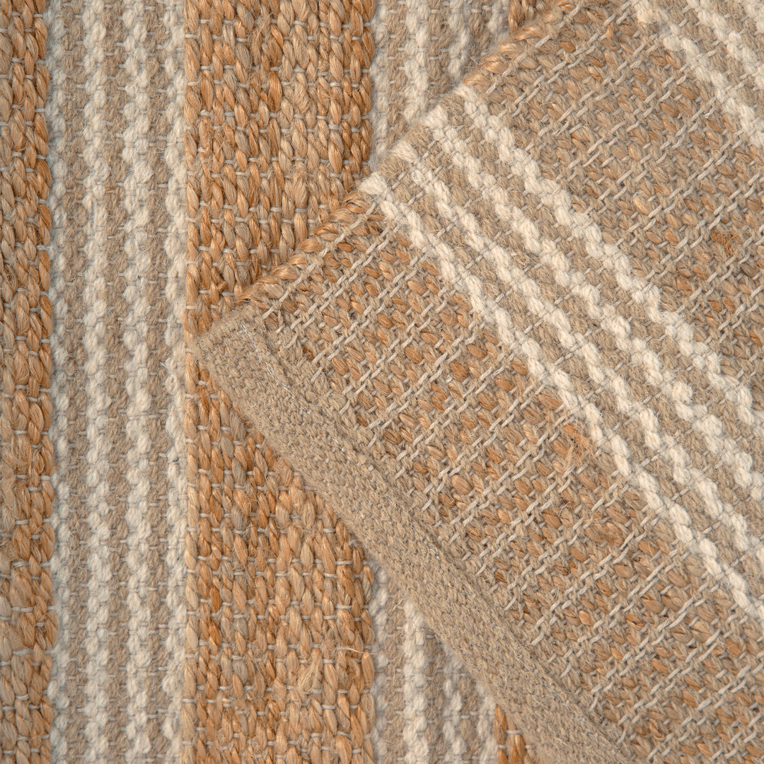 Tapete Listrado em Tom Natural de Lã em Juta 60x90 - Clocasa | Além do Conforto