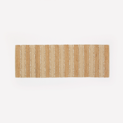 Tapete Trançado em Listras de Tom Natural e Lã em Juta 60x180 - Clocasa | Além do Conforto