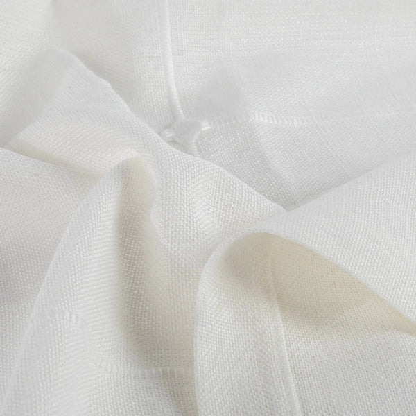 Toalha de Mesa com Bordado Xadrez Branco 150X250 - Clocasa | Além do Conforto