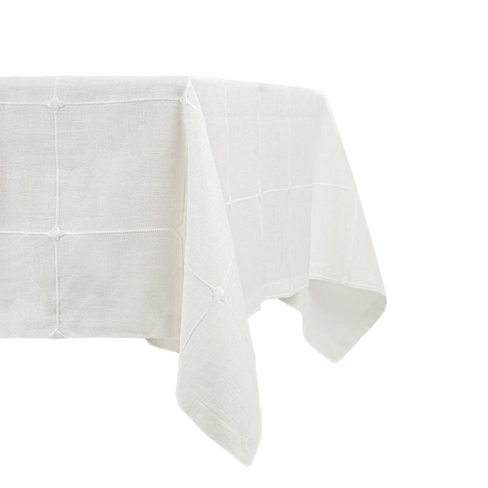 Toalha de Mesa com Bordado Xadrez Branco 150X250 - Clocasa | Além do Conforto