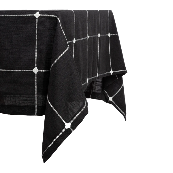 Toalha de Mesa com Bordado Xadrez Preto 140X180 - Clocasa | Além do Conforto