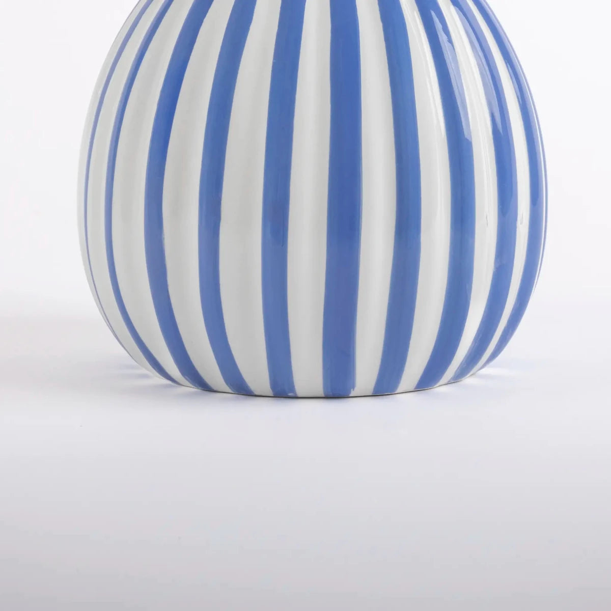 Vaso de Cerâmica Listrado Azul Royal - Clocasa | Além do Conforto