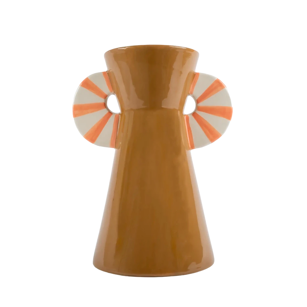 Vaso de cerâmica decorativo confeccionado em cerâmica de alta qualidade com acabamento primoroso com relevos e sulcos lineares marcantes, combina silhuetas elegantes e texturas exclusivas para enriquecer qualquer canto ou prateleira.