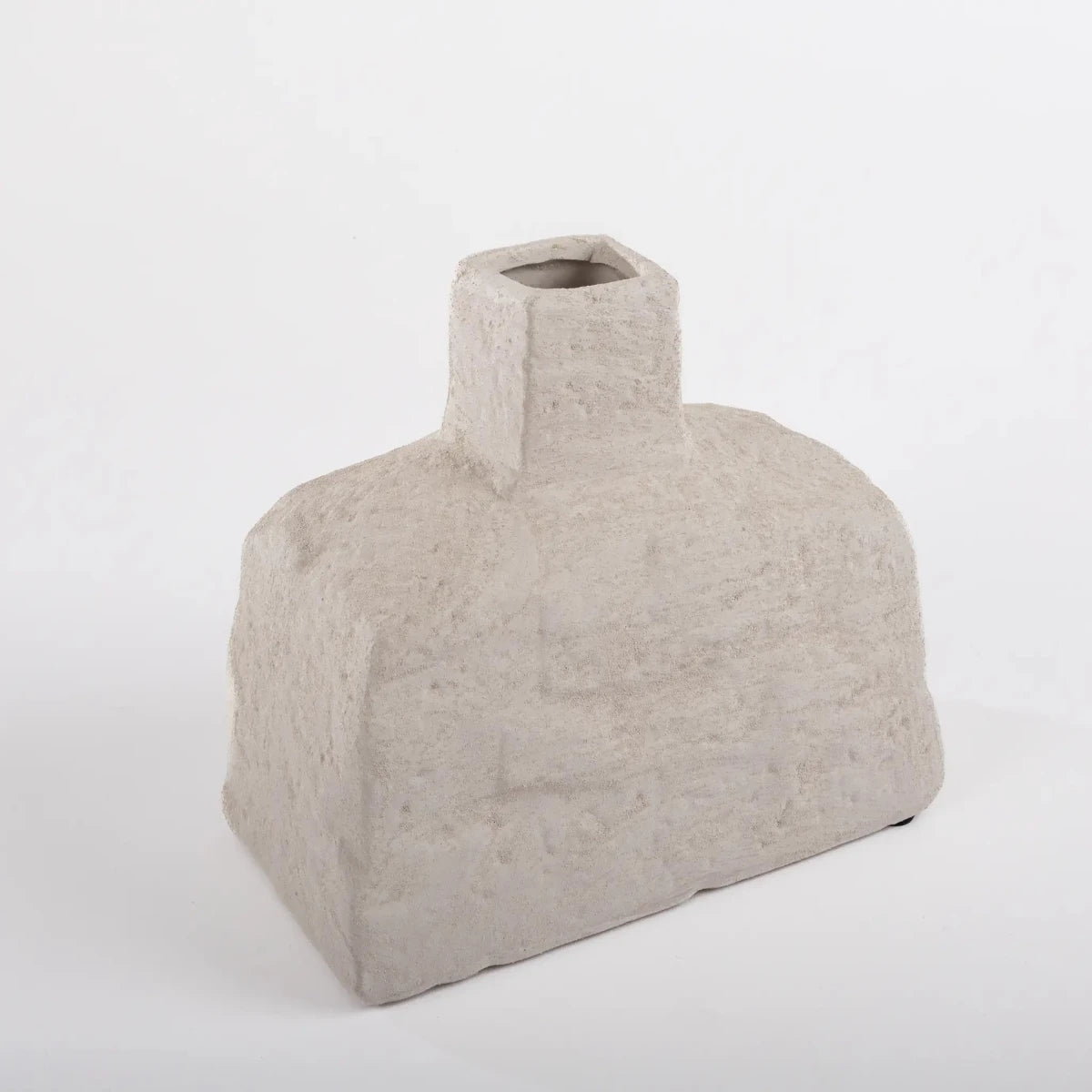 Vaso de Cerâmica Rocha Branco - Clocasa | Além do Conforto